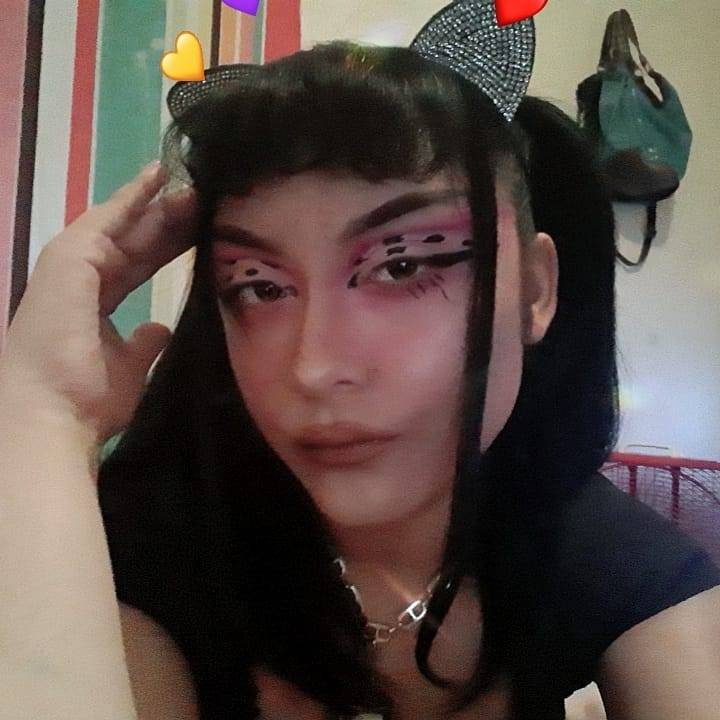 cyber y2k makeup 0032