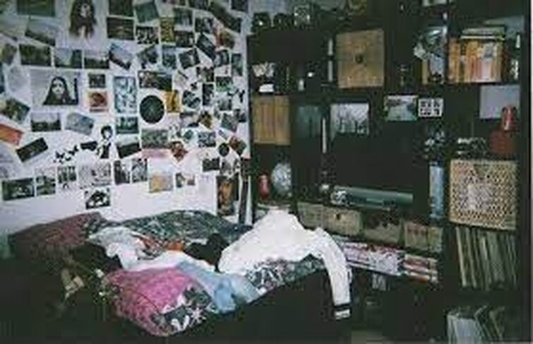 grunge aesthetic y2k room 0063