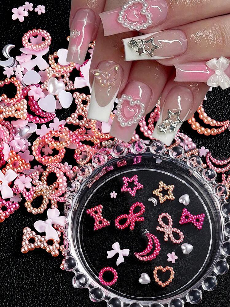 nails with charms y2k 0021