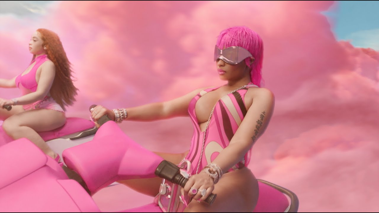 Nicki Minaj y2k 0075