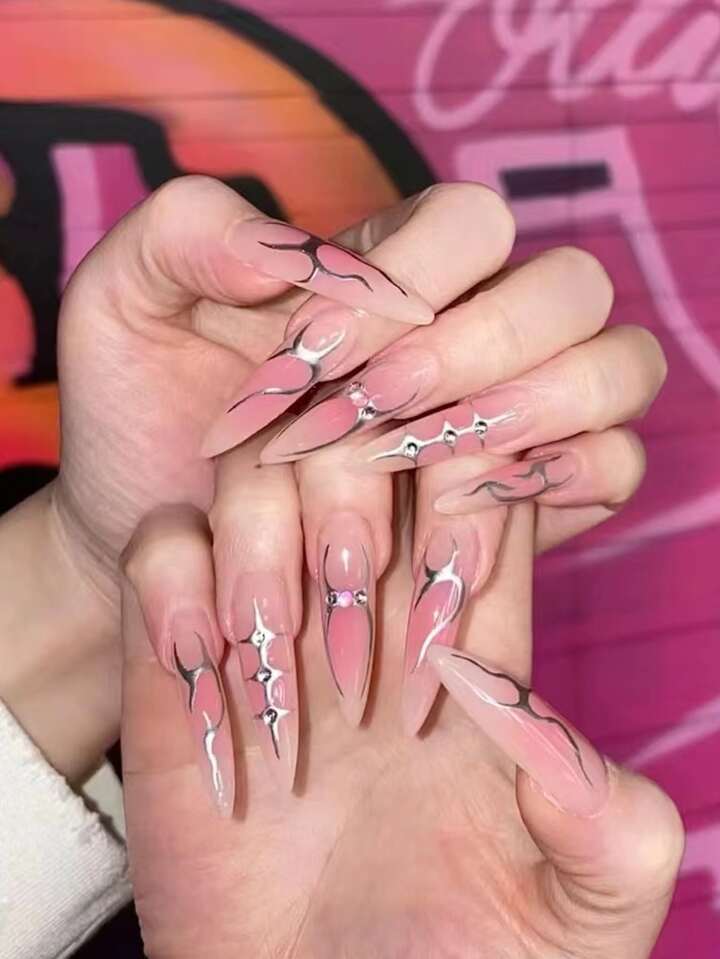 pink y2k nails 0039