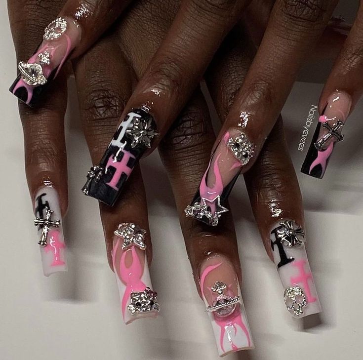 pink y2k nails 0080