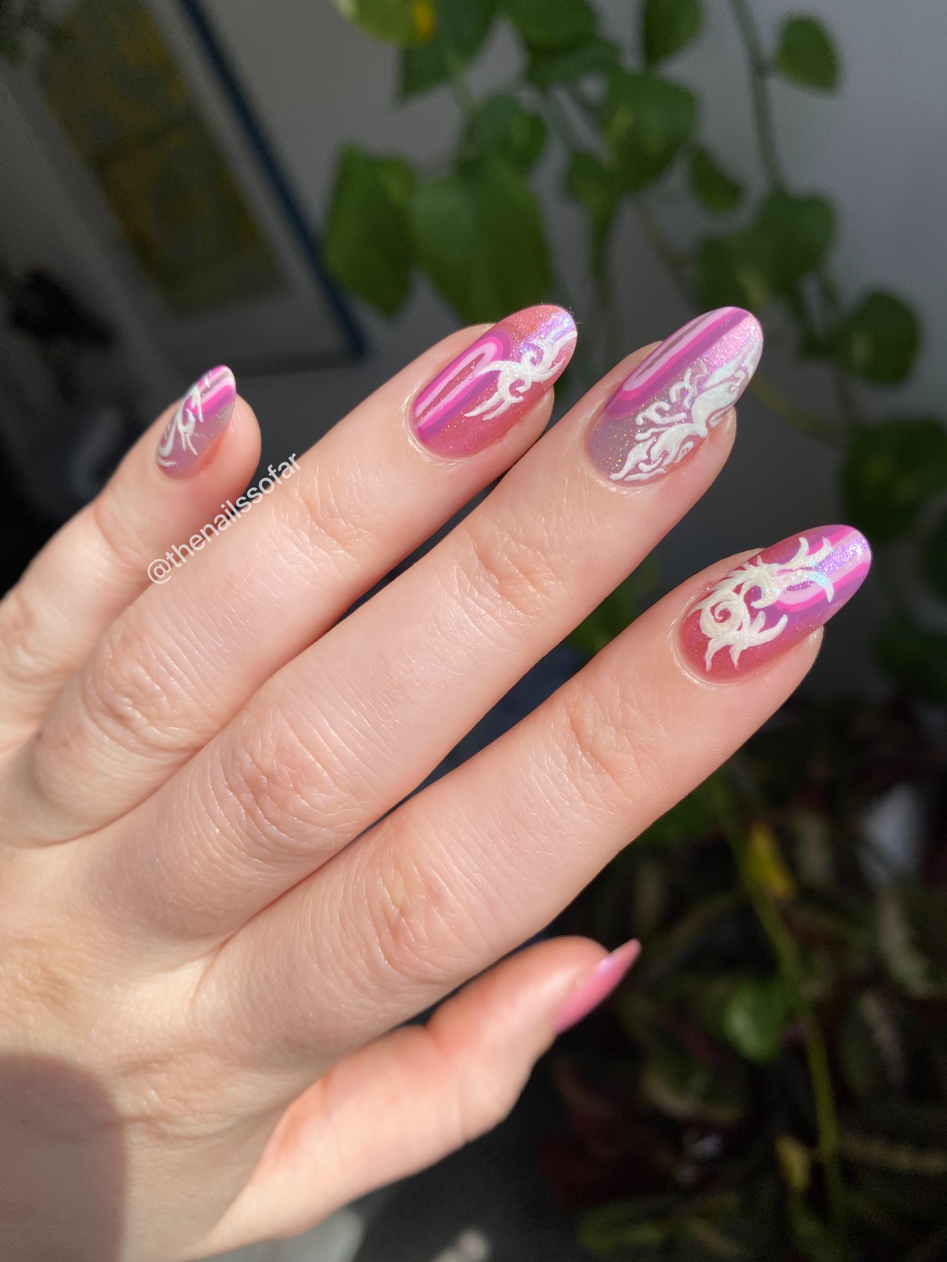 pink y2k nails 0081