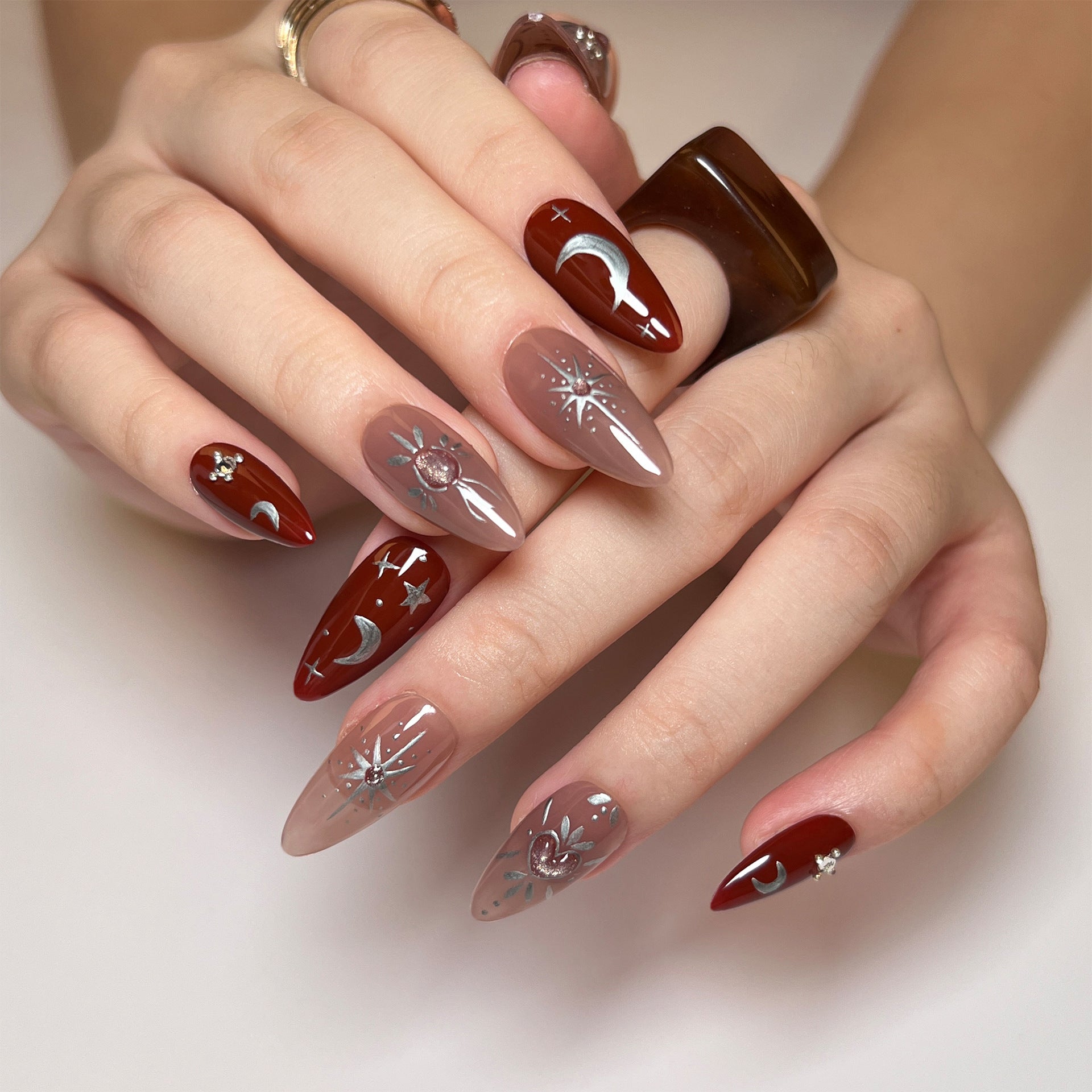 playful red y2k nails themes