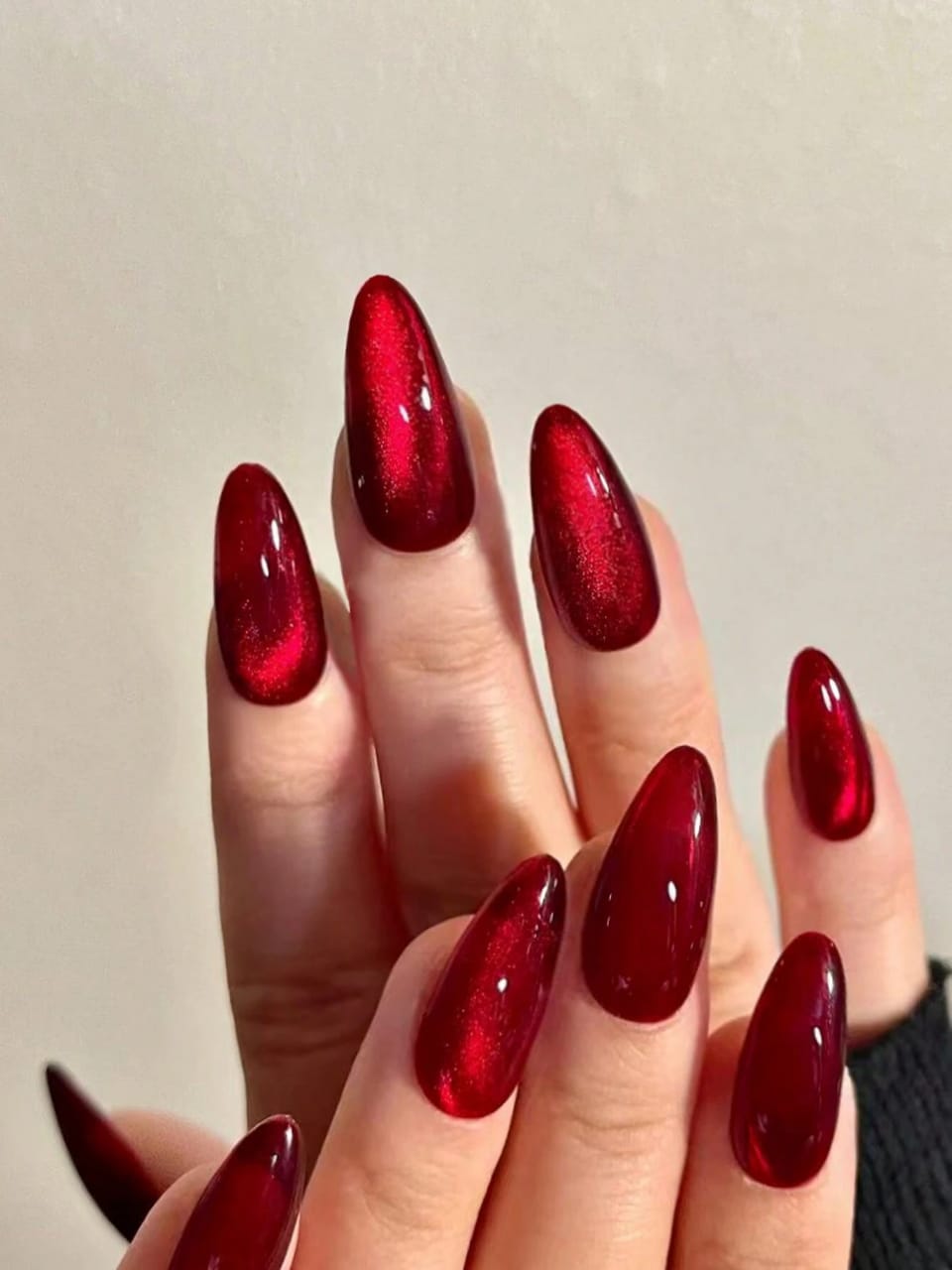 red y2k nails 0021