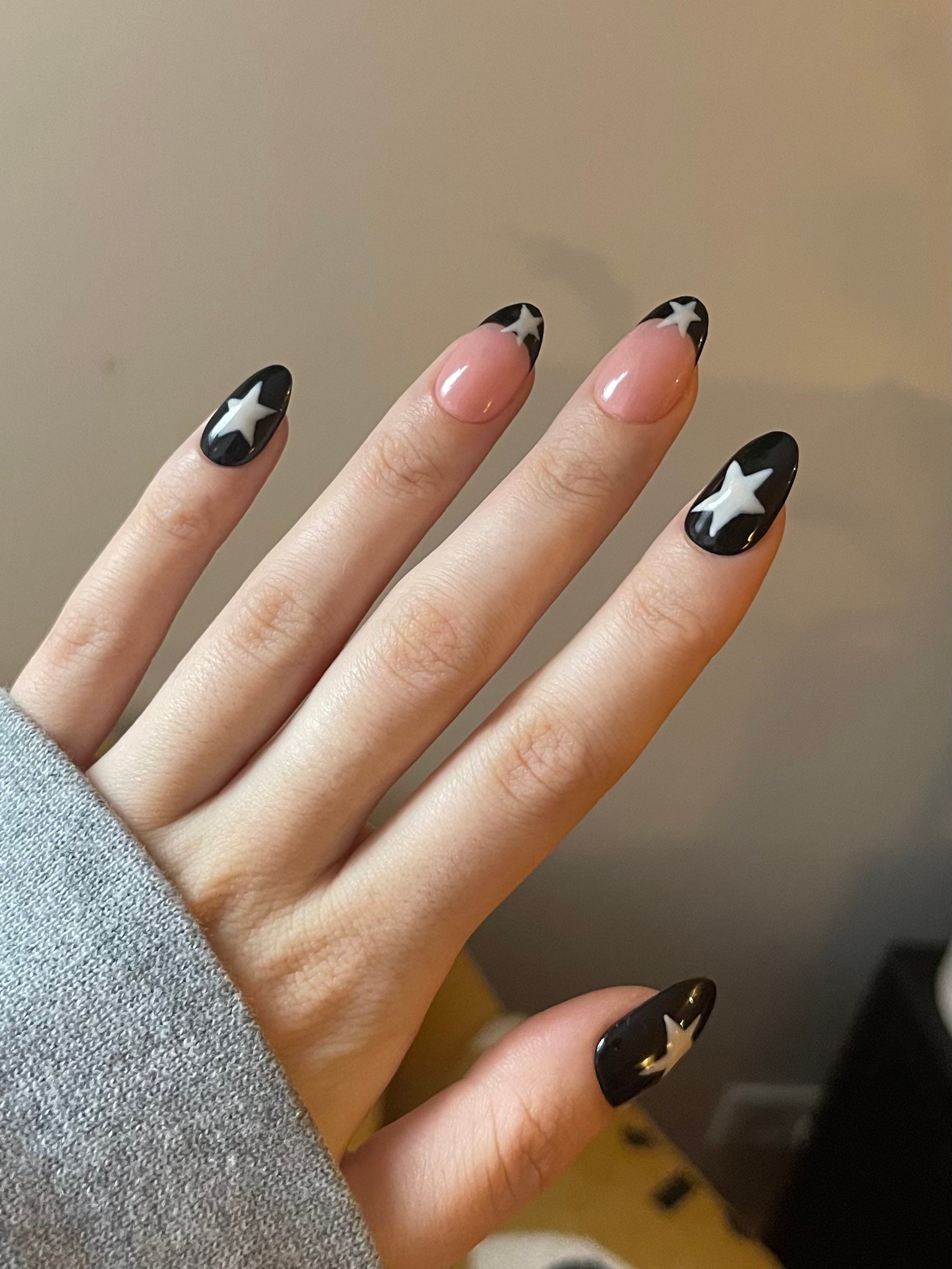 star nails y2k