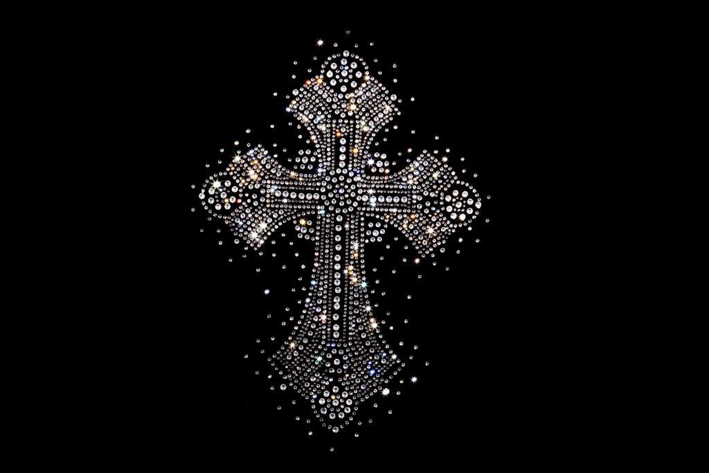 trendy Rhinestone y2k cross wallpaper patterns