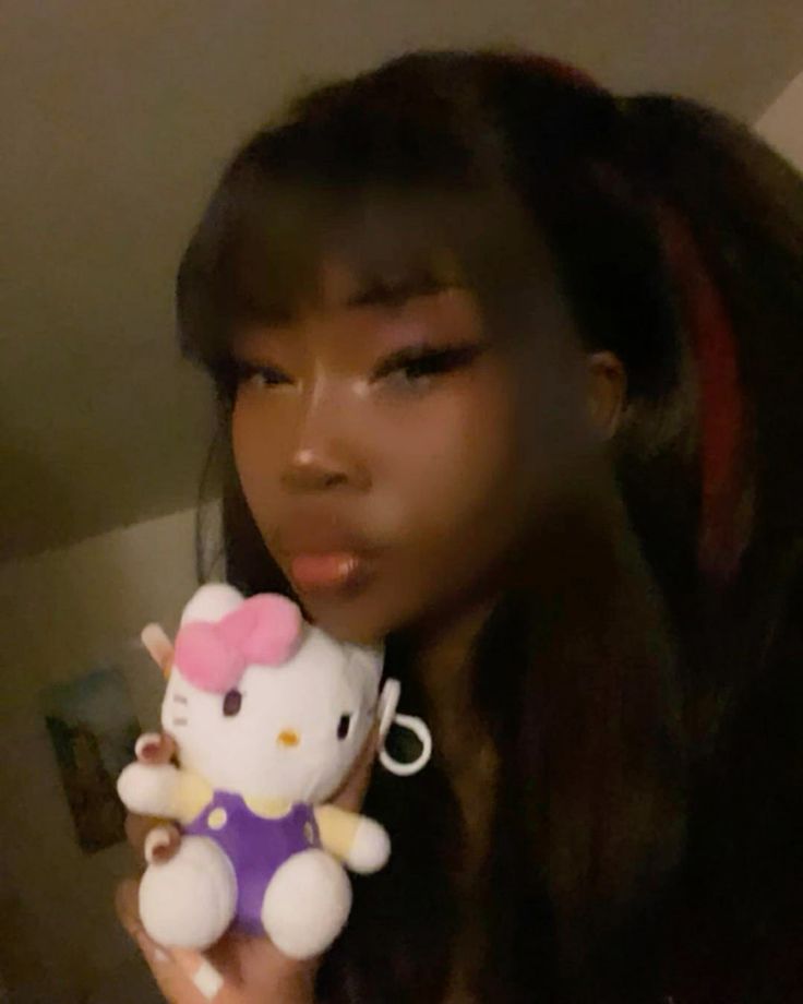 y2k black girl Hello Kitty pfp 0016