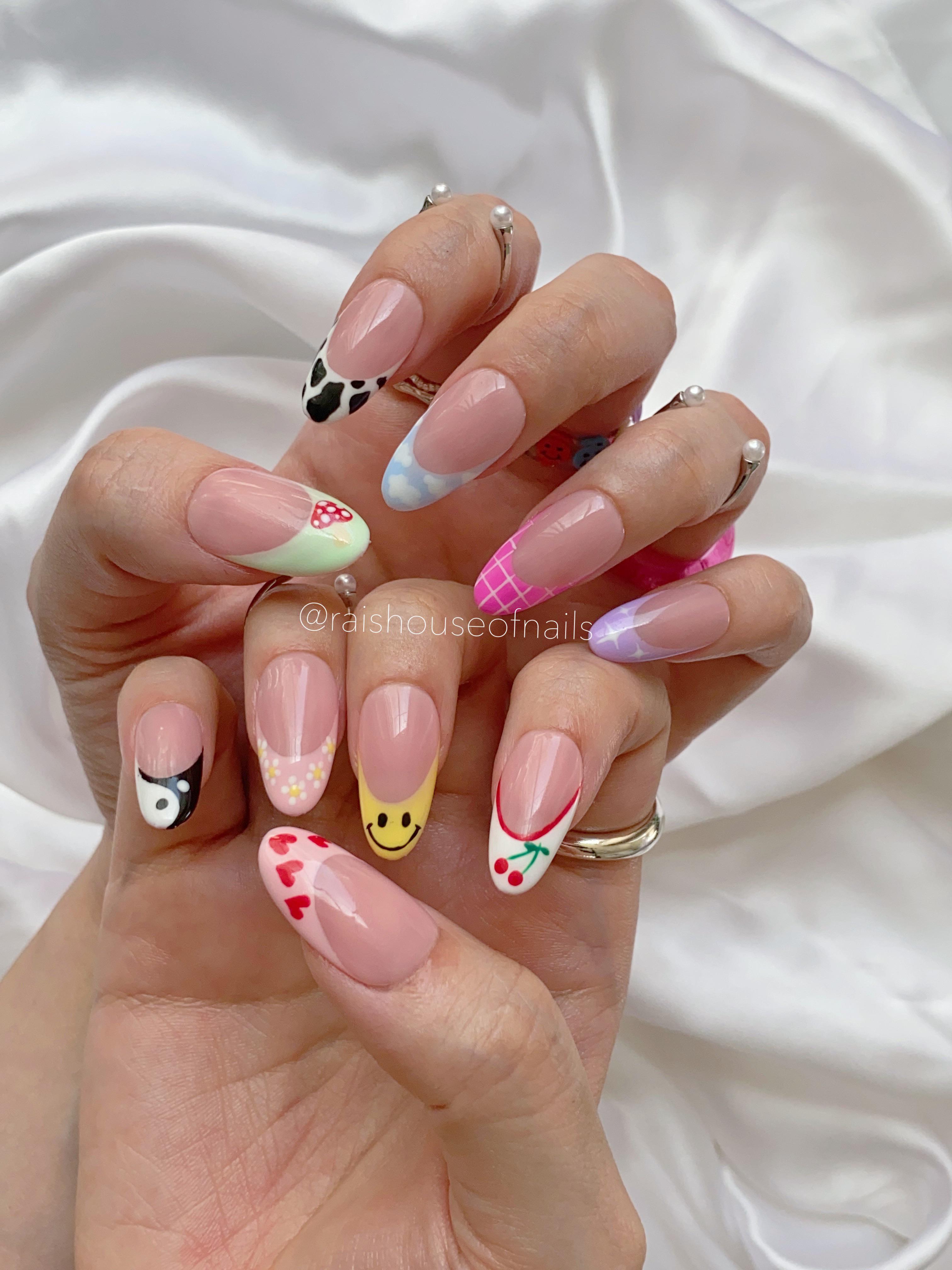 y2k french tip nails 0020