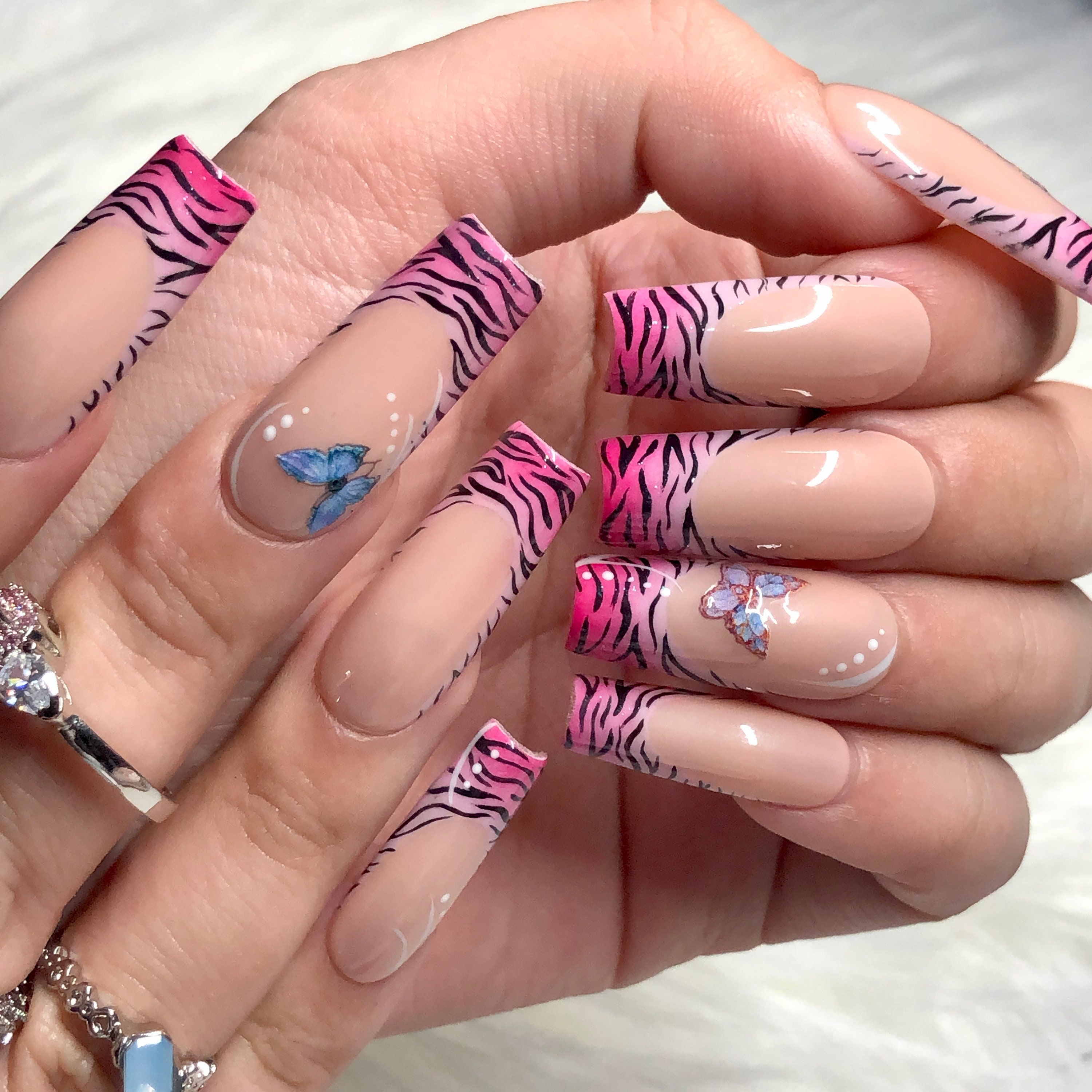 y2k french tip nails 0023