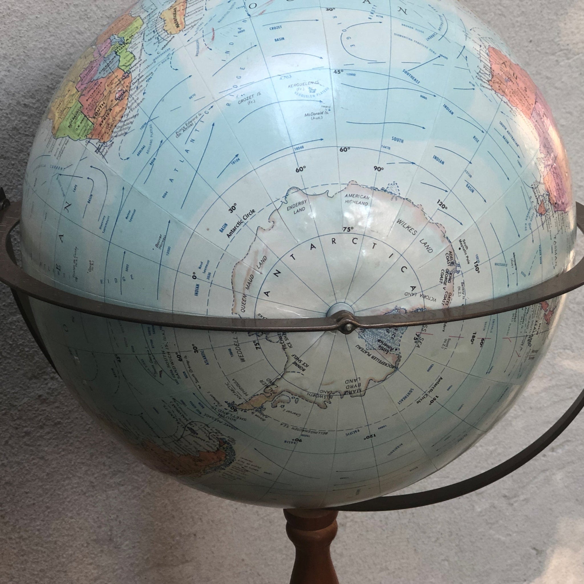 y2k globe 0040