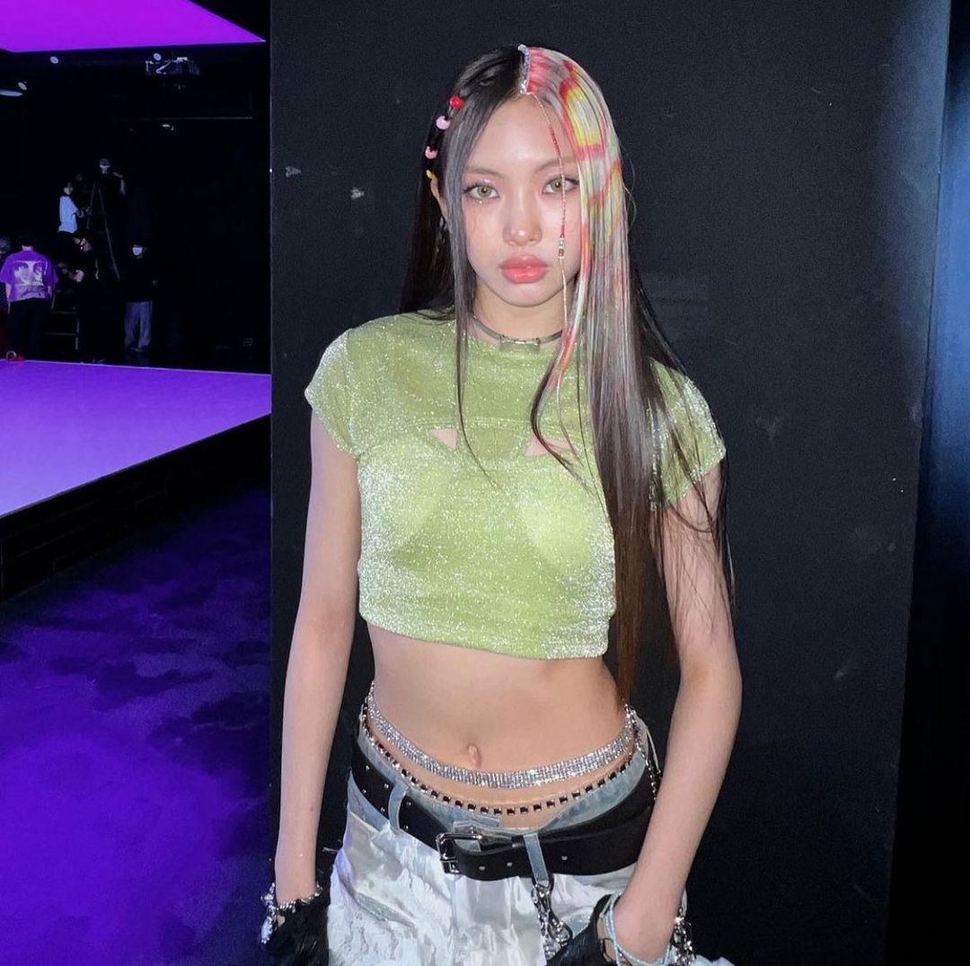 y2k pop star outfit 0065