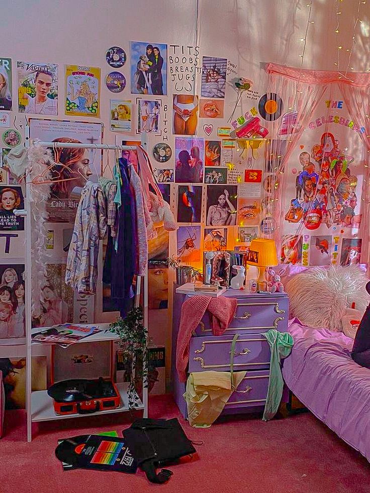 y2k room aesthetic 0044