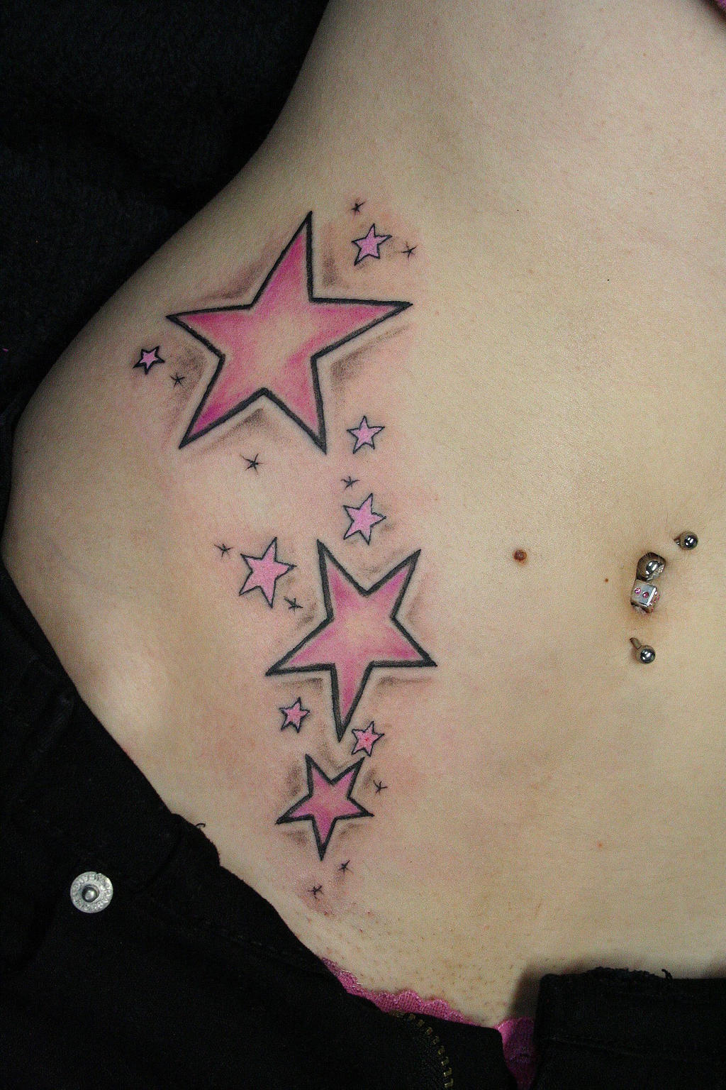 y2k star tattoo trends