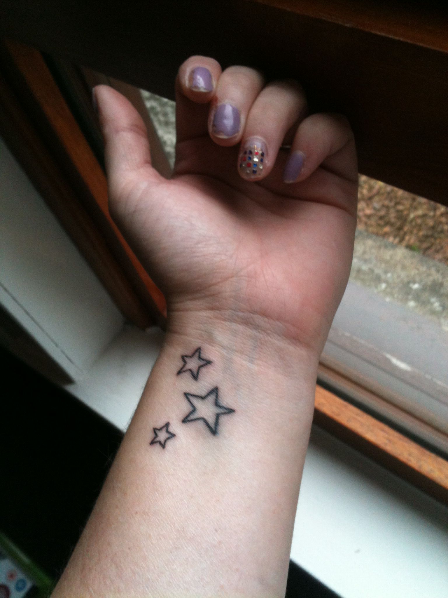 y2k star tattoo 0087